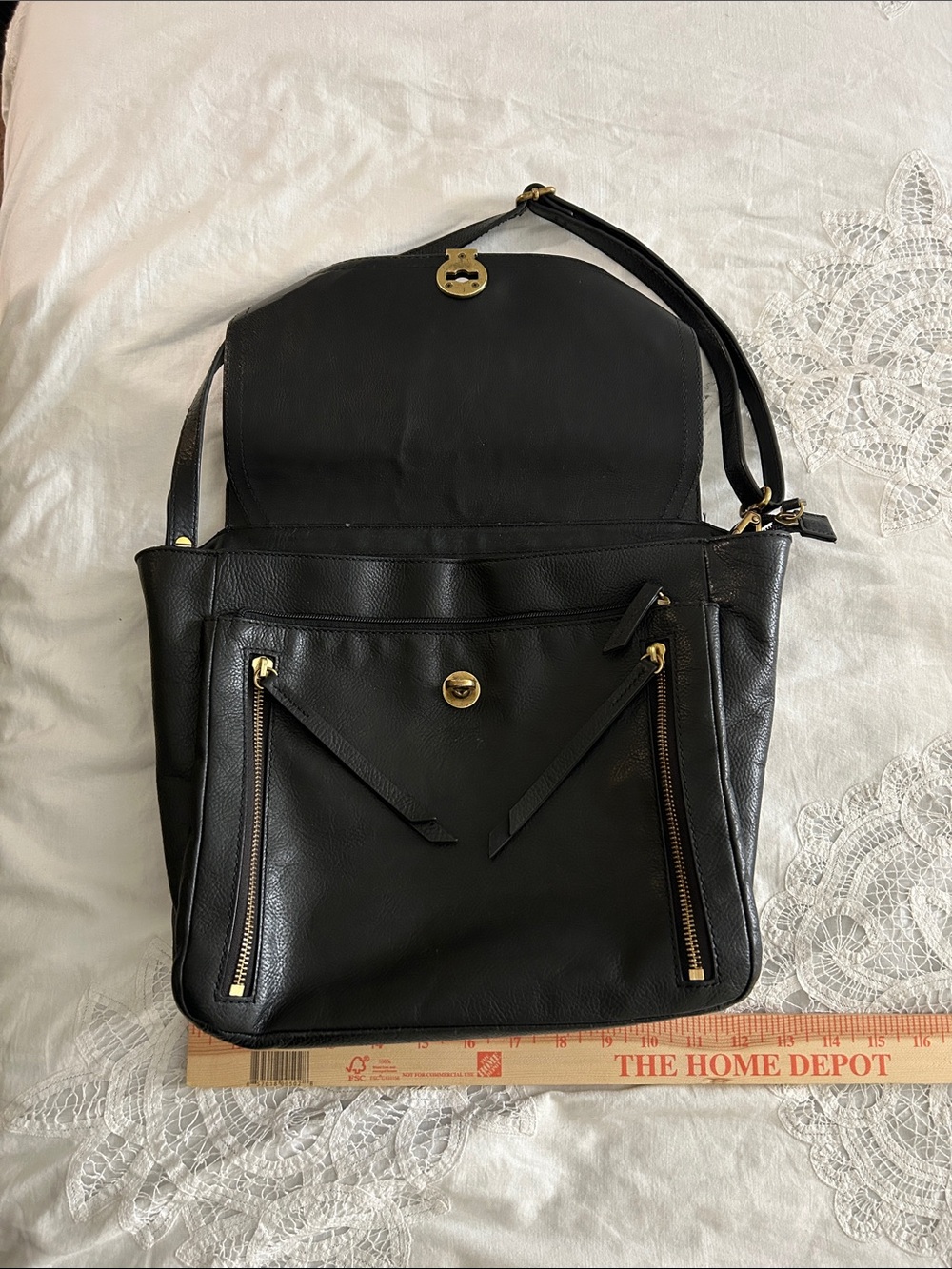 Fossil Black Leather Convertible Backpack Crossbody Bag with Gold Hardware - Picture 2 of 11